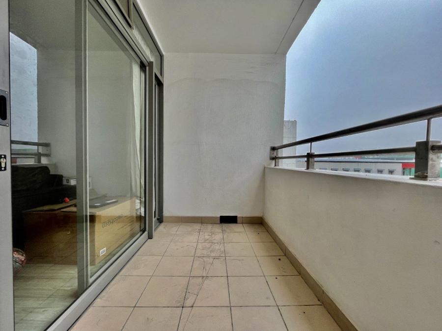 2 Bedroom Property for Sale in Claremont Upper Western Cape